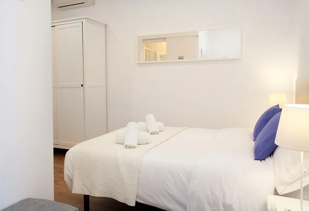 Stay U-Nique Apartments Sant Pau-1